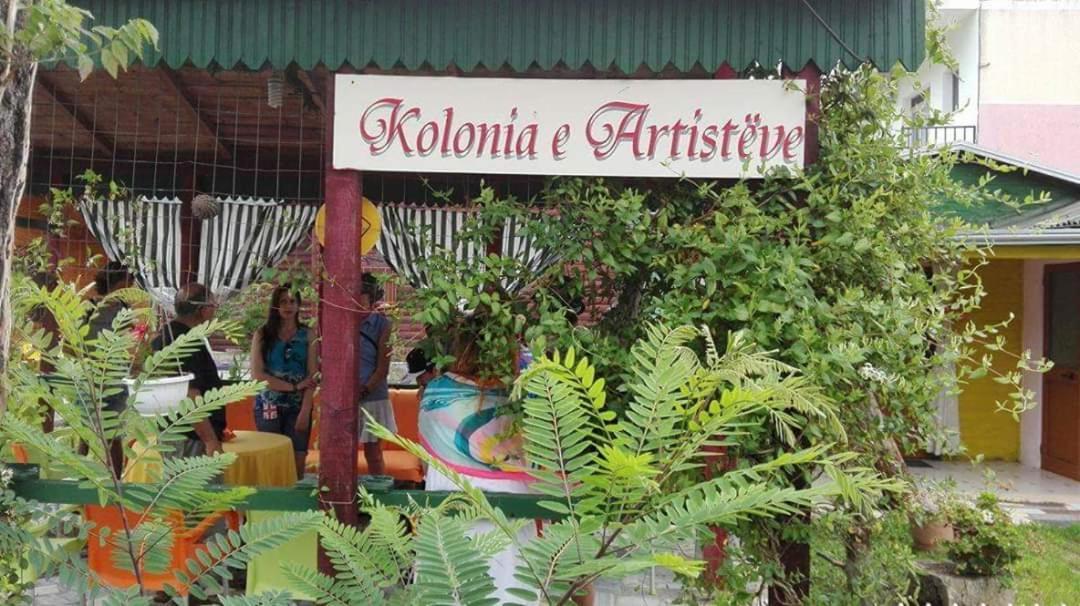 Apartmán Kolonia E Artistave Velipojë Exteriér fotografie